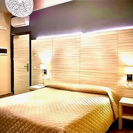 Hotell Stella 3*